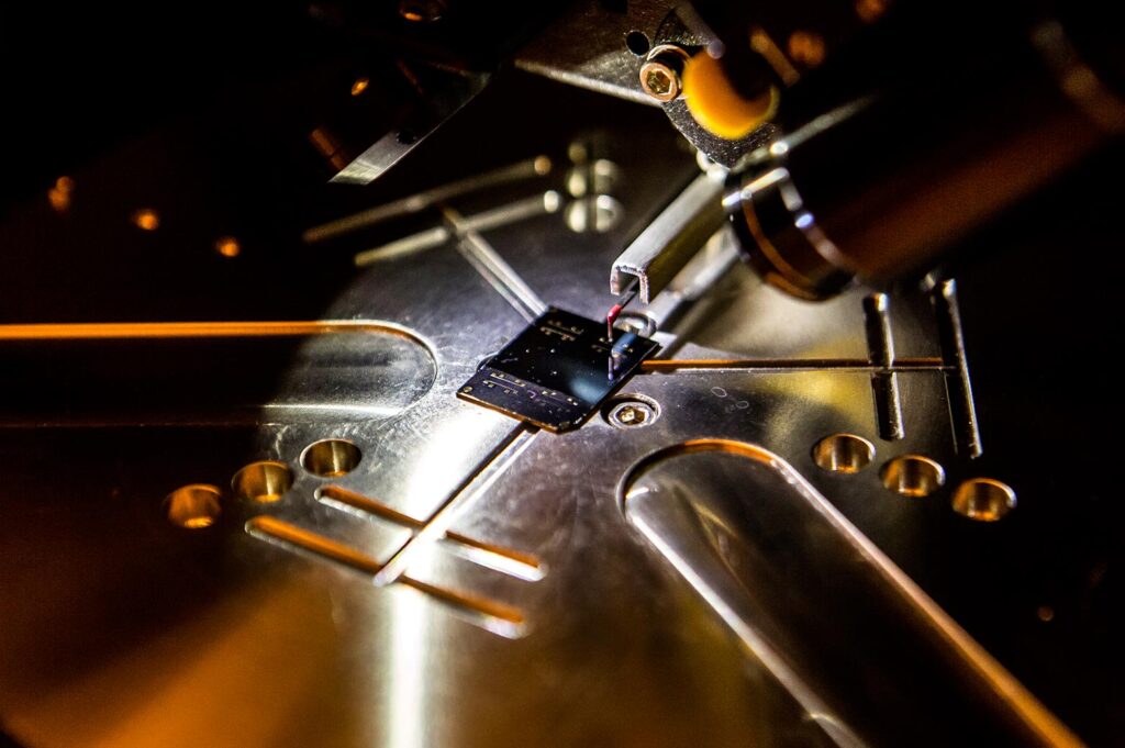 Kim group developed a new way to make heat-conducting plastics